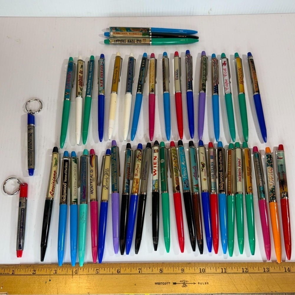 VTG Lot 44 Denmark Floaty Pens Keychains Canada USA Texas Ca Florida Boston READ